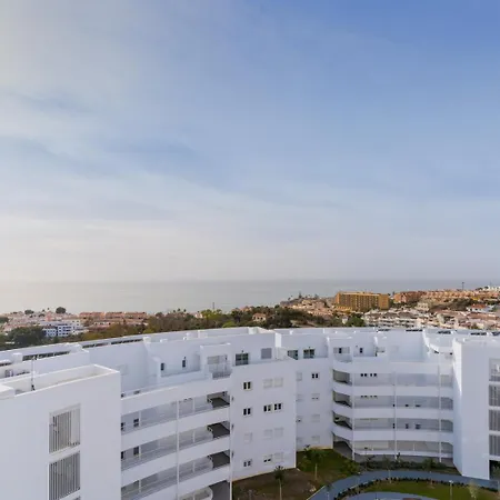 Апартаменты Guestready - Seaview Terrace In *