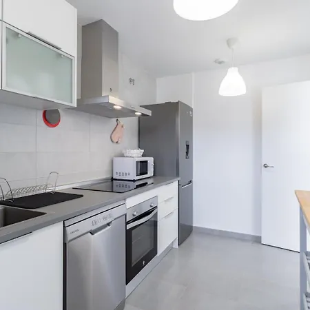 Апартаменты Guestready - Seaview Terrace In Малага